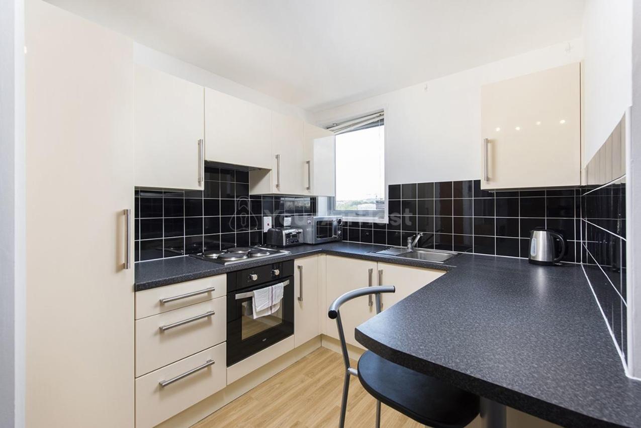 Bloomfield Court Apartment Лондон Екстериор снимка